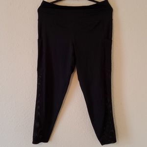 Aerie leggings with pockets